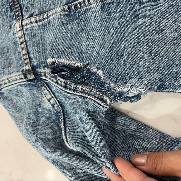 We The Free Light Blue Denim Jacket Flawed - Picture 3 of 5